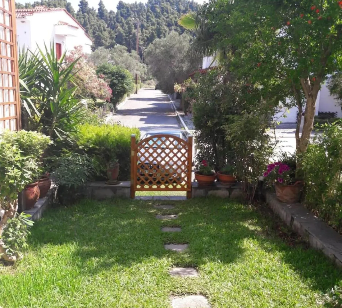 Casa Costa Near The Beach Kassandria Greece