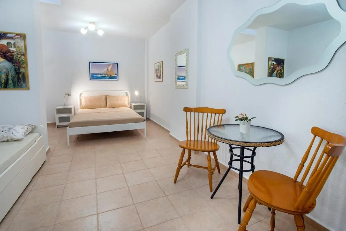 Casa Costa Near The Beach Kassandria Holiday home