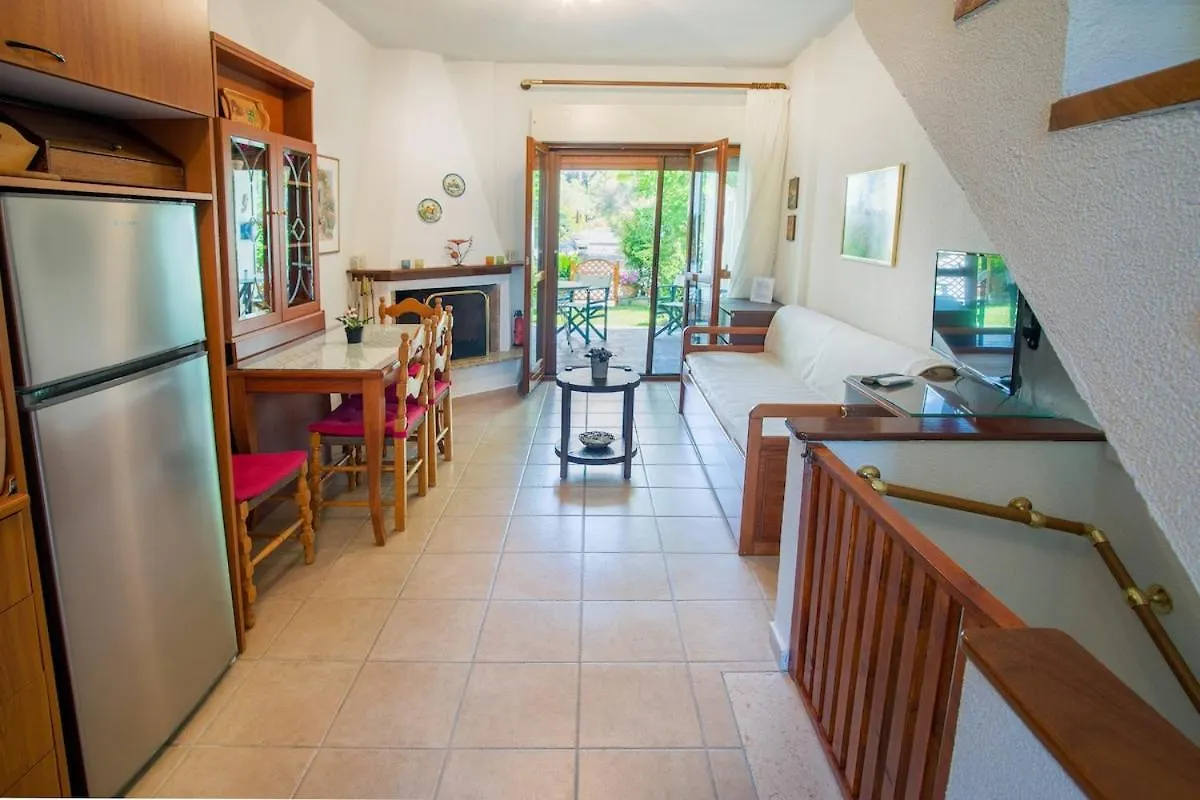 Casa Costa Near The Beach Kassandria Greece